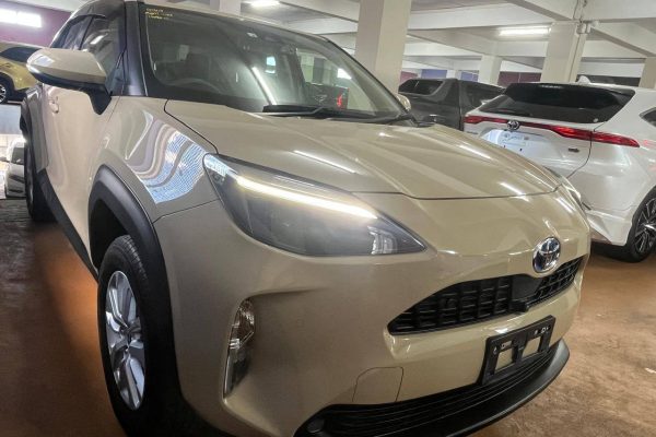Ref4717ToyotaYarisCross04